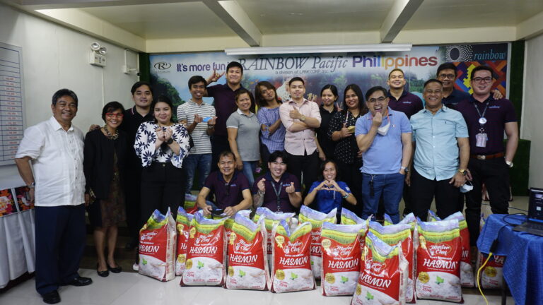 Top Performers and Winners of the 3rd Time to Shine with Regalo Contest receive one sack of rice each from SD Santi Dapul