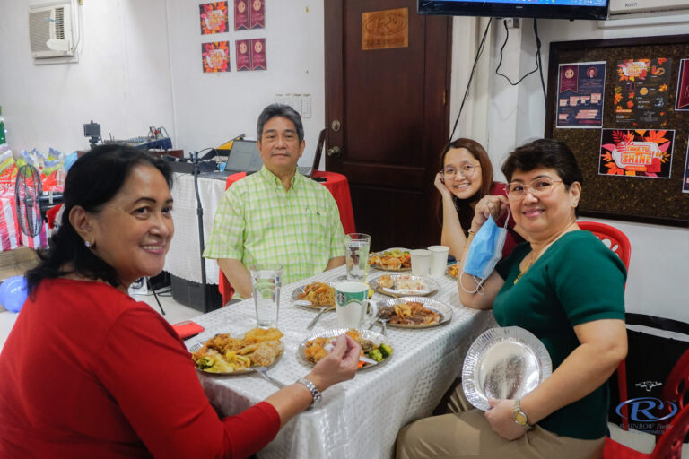 Mr. Santi Dapul, Finance Supervisor Jingky Isidoro, MD Marison Neria, and Finance Director Rose Dapul joined for lunch together with all other Dealers and Staff.