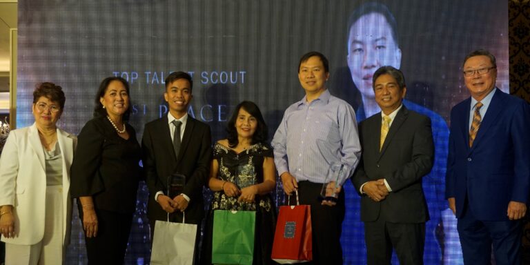 2019 Top Talent Scout is ED Allan Prince Diu (3rd from R), 2nd is ED Daisy Perkins  (center) and 3rd is Branch Partner (BP) Dennis Salamanca (3rd from L)