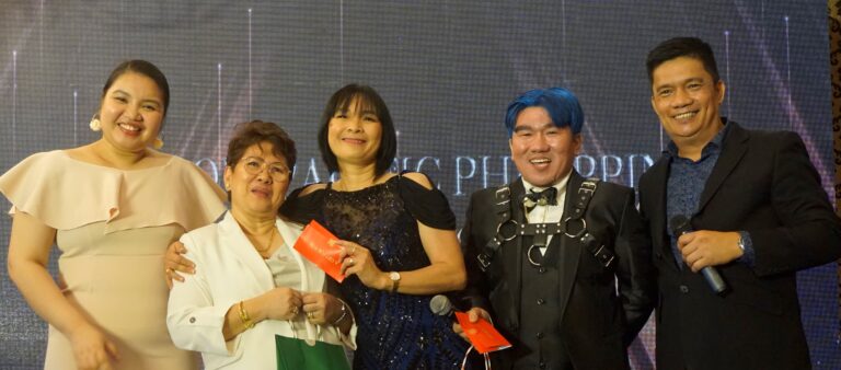 2023 Face of the Night Winners are GM Germie Galve (3rd from L) and ED Artchie Teleron (2nd from R) with Emcee Reyna Bataller (L) and Events Organizer and Trainor Nelson Patena (R) assisting MD Marison Neria in presenting their prizes