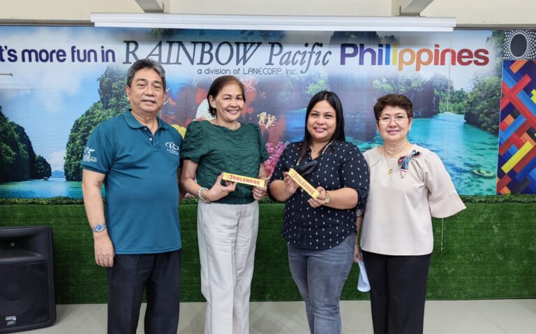 March birthday celebrants Nora Inocencio and TL Jenneth Legre received their traditional chocolate bars.