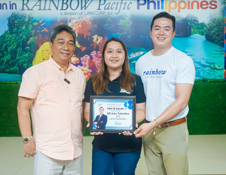 In the Leaders Category, AD John Tolentino (1st R) and his wife, MD Jessica Tolentino (M are Top in Sales for the month of July.